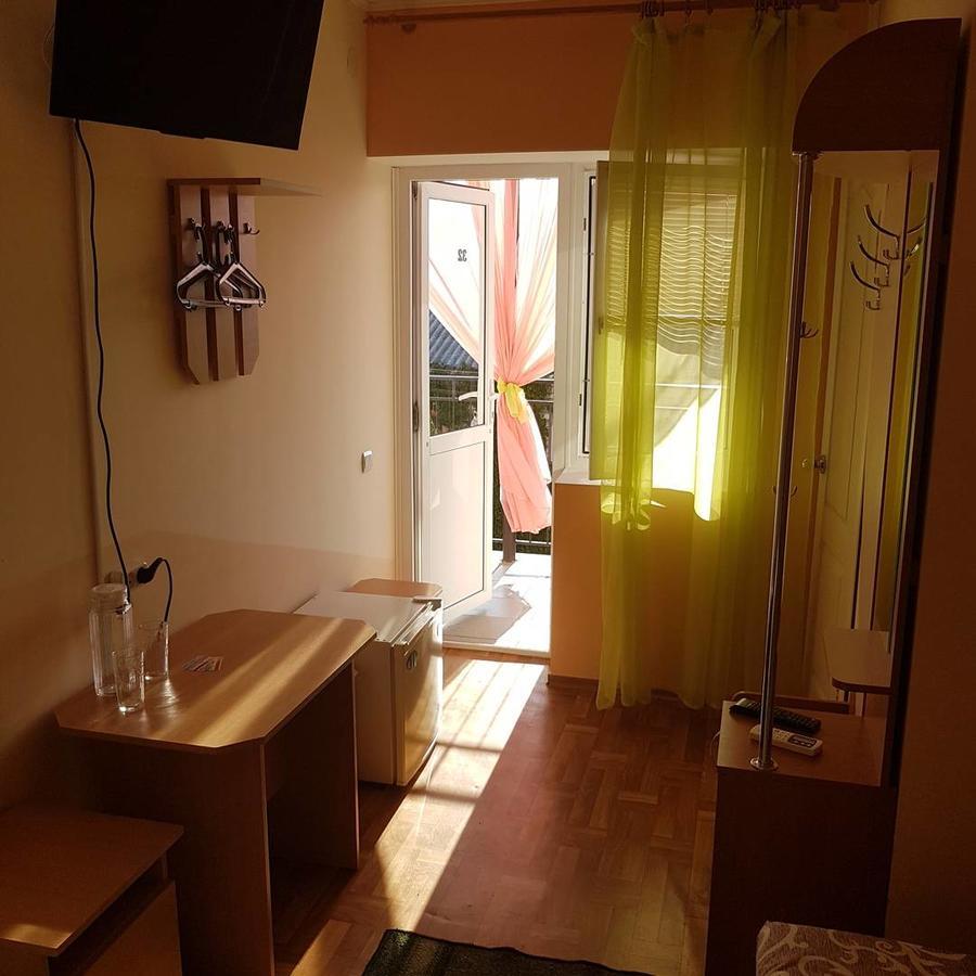 Hotel Flamingo Zaliznyj Port Exteriér fotografie