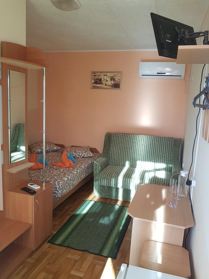 Hotel Flamingo Zaliznyj Port Exteriér fotografie